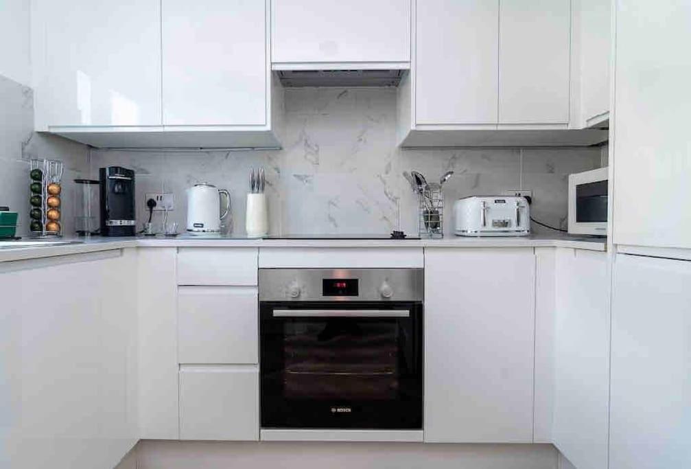 Lovely 4 Bed House Central بورنماوث المظهر الخارجي الصورة